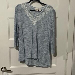 Chico's Heathered Light Blue V-Neck Top with Lace Trim